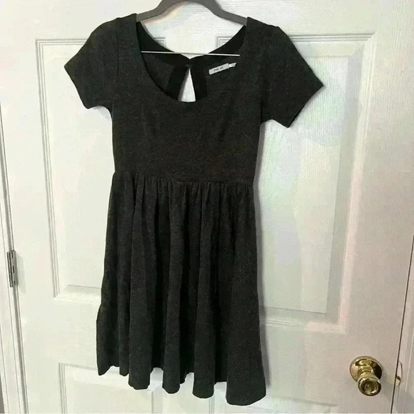 Kimchi Blue from Urban Outfitters Dark Gray Mini Skater Dress Size XS - Picture 1 of 4
